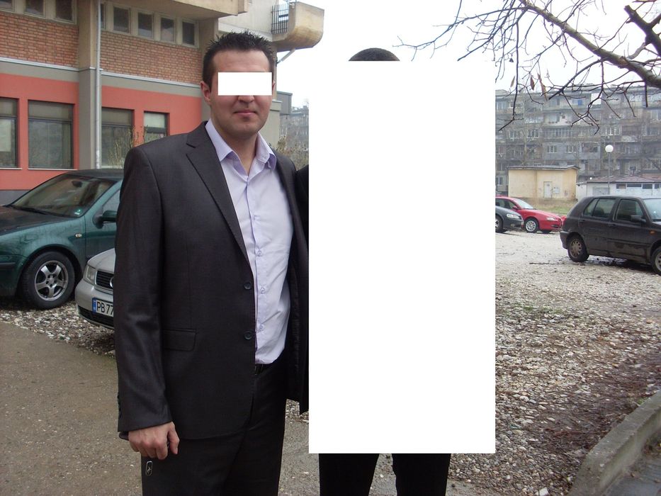 Мъжки официален костюм VELLOTTI размер 56