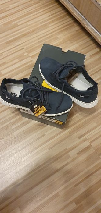 Pantofi sport CAT mărimea 40