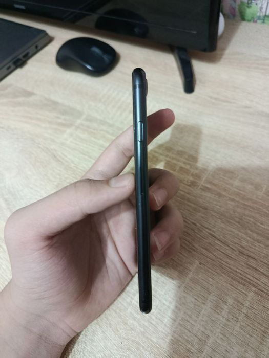 Iphone se 2020 64 gb