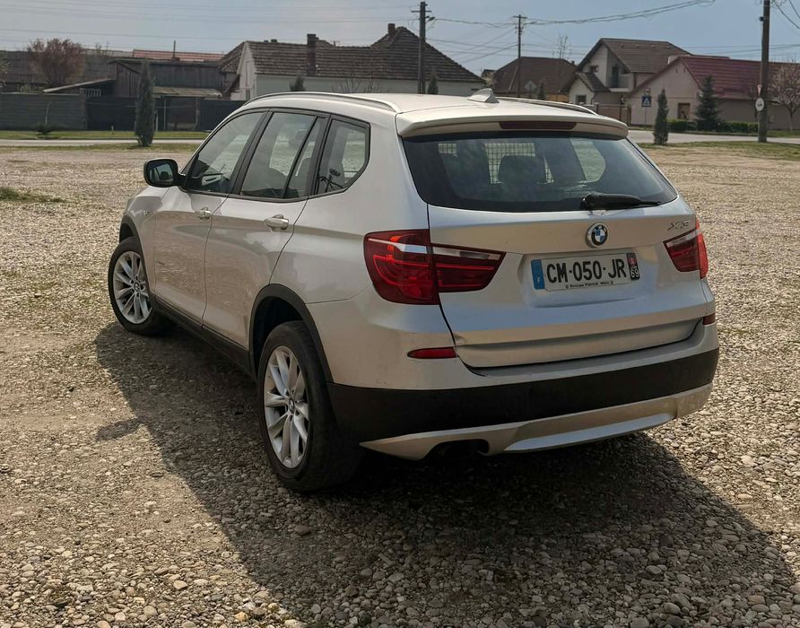 BMW X3 2.0L X-drive