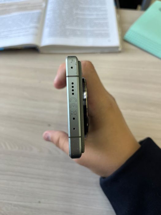 Xiaomi 13 Ultra 512/16gb