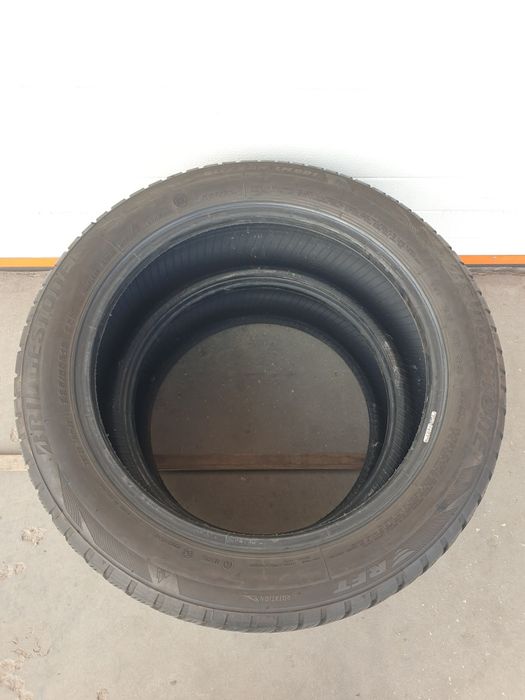Зимни гуми 2 броя BRIDGESTONE Blizzak LM001 225 50 R18 дот 2820