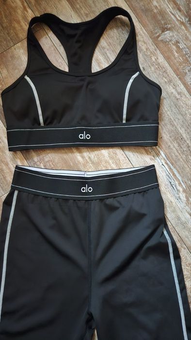 Шапки Chanel ALO Екипи Ало Чорапи Ало