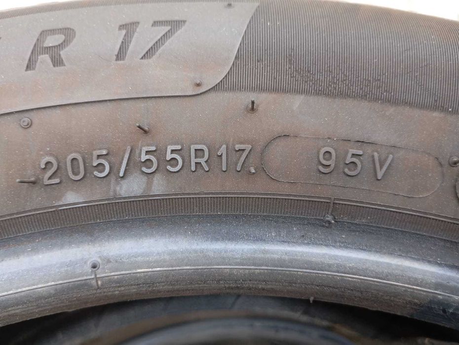 205 55 17 Anvelope mixte Michelin CrossClimate 2