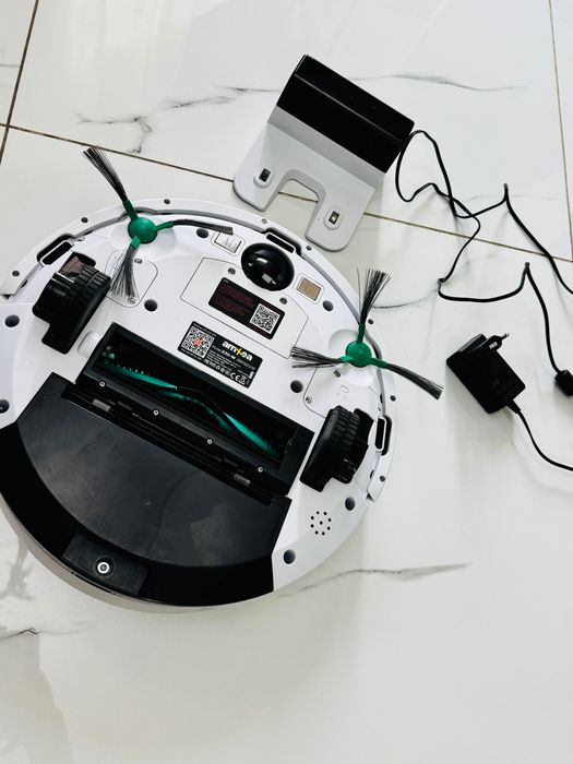 Robot de aspirat Amxea.