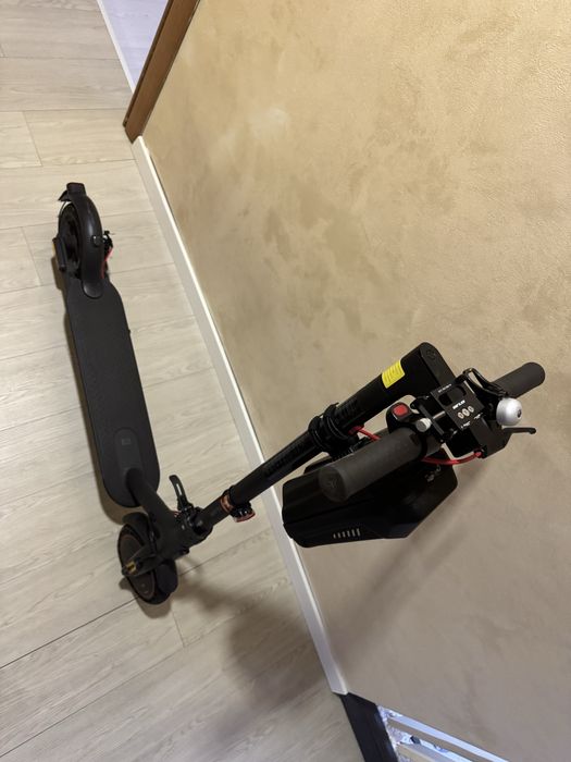 Vând Trotineta Electrică Xiaomi Mi Pro 2