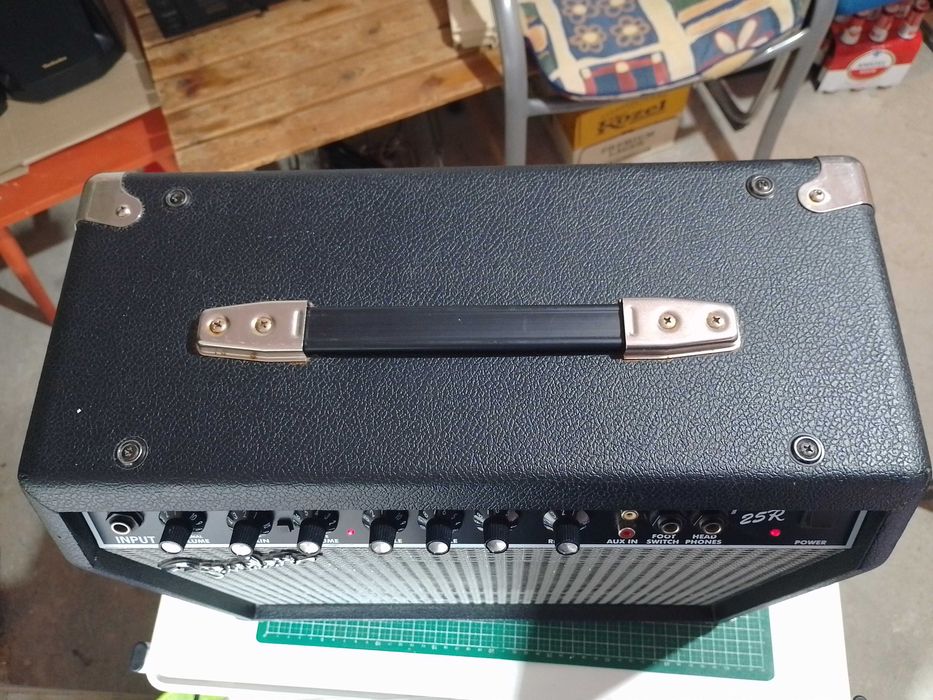 Boxa /amplificator chitara electrica Fender Frontman 25R