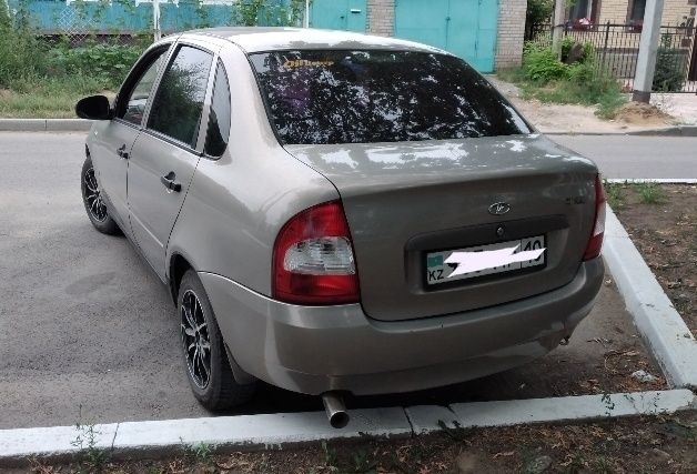 Лада калина седан
