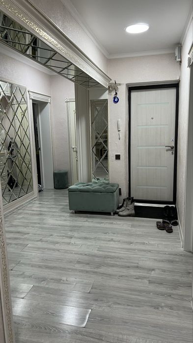 продам 4-х ком квартиру