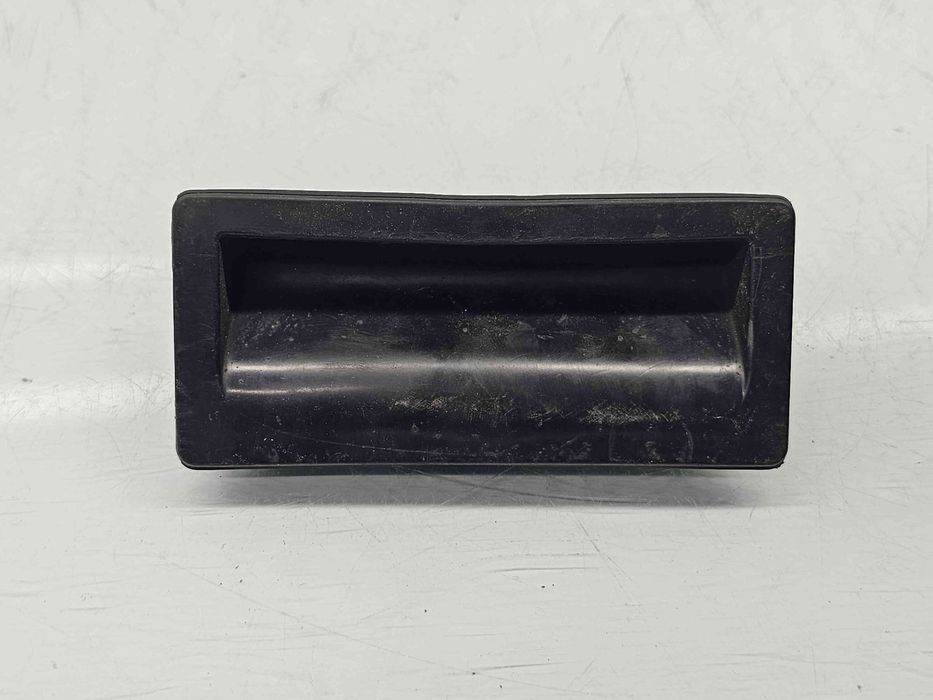 Buton deschidere portbagaj  Volkswagen Sharan (7N) [Fabr 2011-prezent