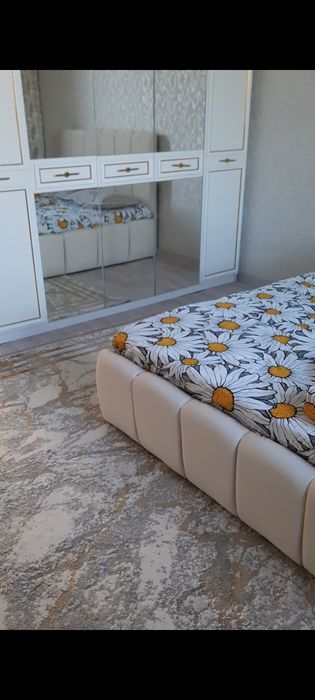 Продаётся 2 ком.кв. в центре возле рынка