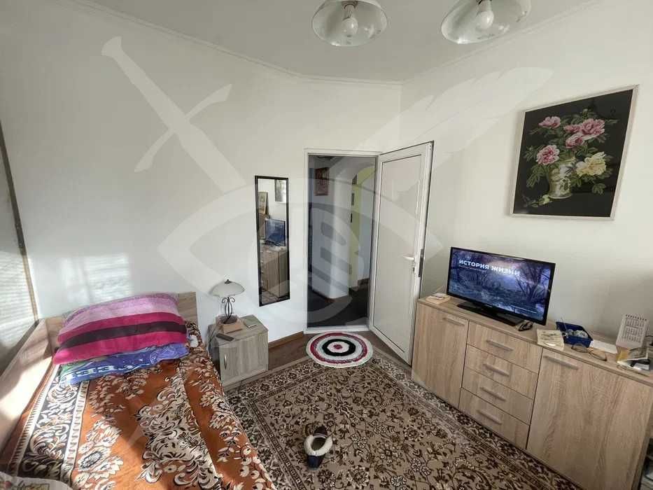 Къща в с. Подвис 80570