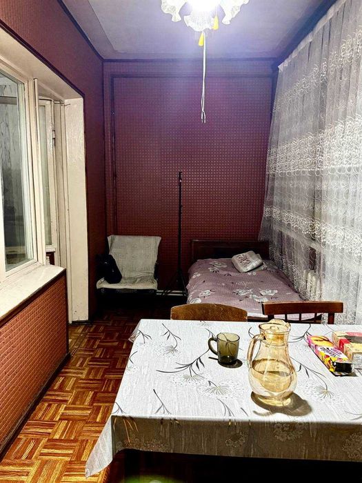 Продажа! 2/2/4 Жд. институт. Ул. Г. Алиева. 52м2. Балкон 2/6. Кирпич