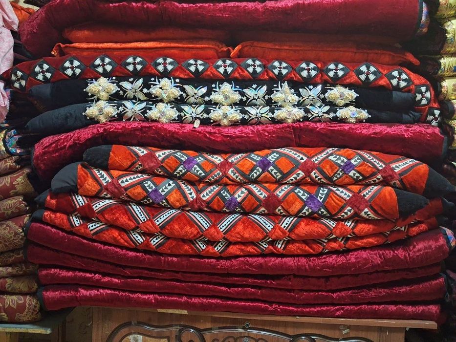 Koʻrpacha sotiladi