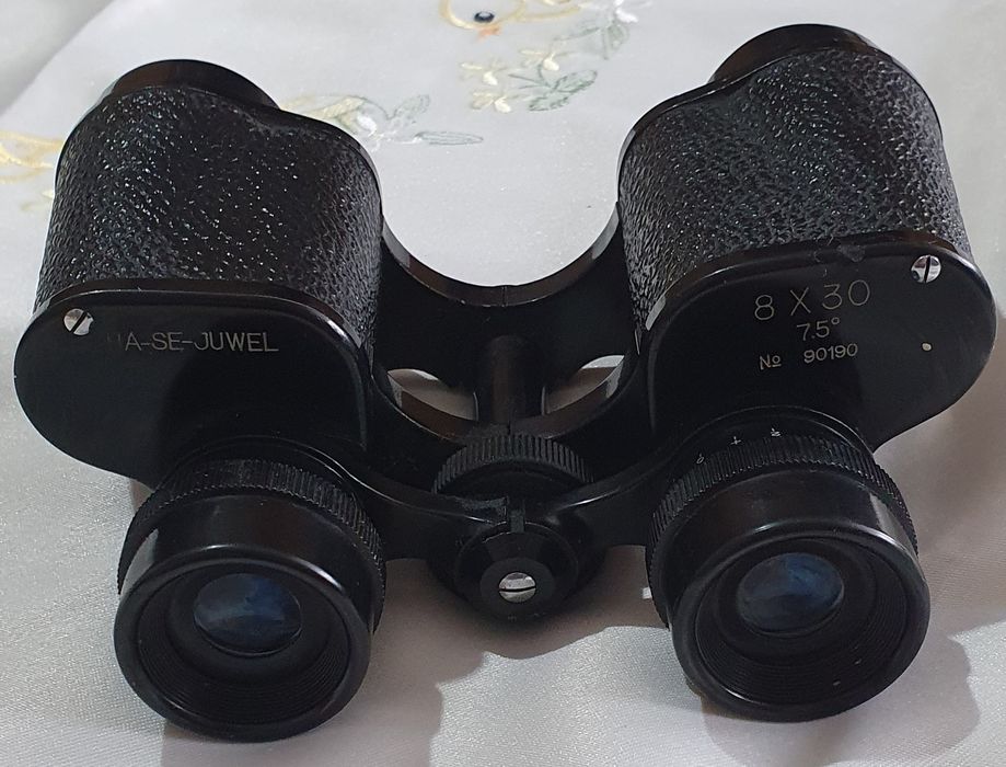 Vând  binoclu HA-SE-JUWEL 8×30   7,5°
