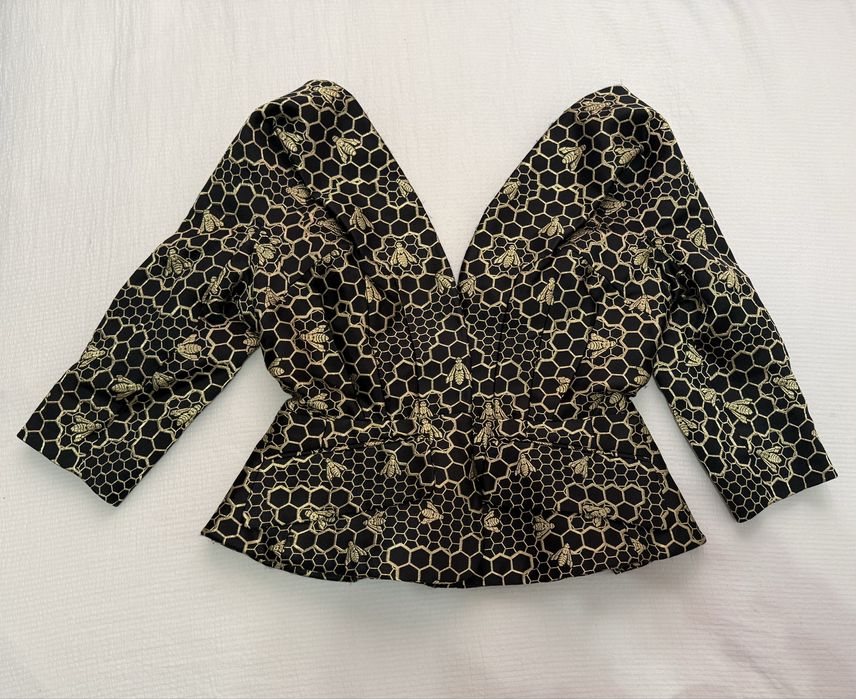 Женский костюм Alexander McQueen (жакет и юбка), размер М