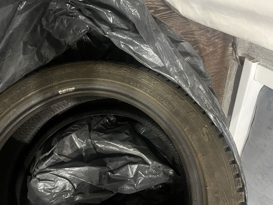 Шины зимние б/у