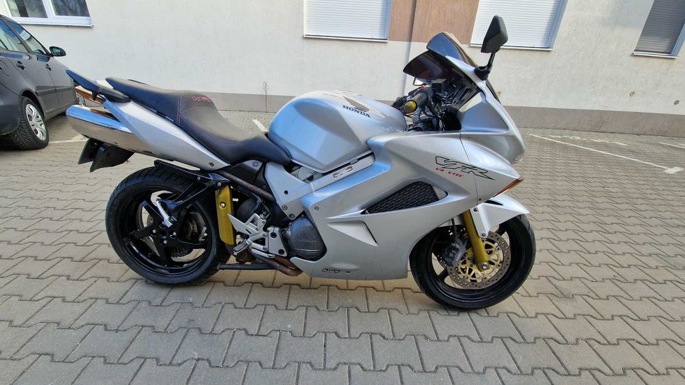 Honda VFR 800 VTEC