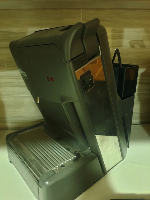 Кафе машина сотилади капсулы