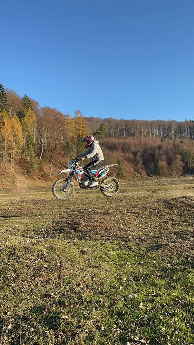 Vând urgent Barton nxt 250 vând s-au schimb