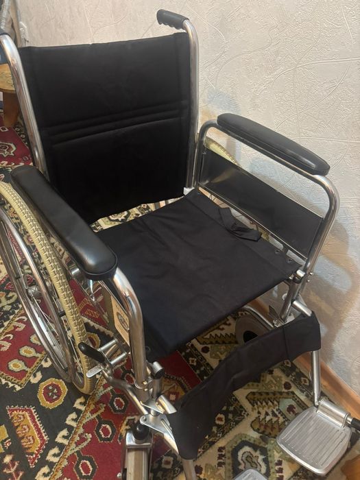 Инвалидное кресло (новое)