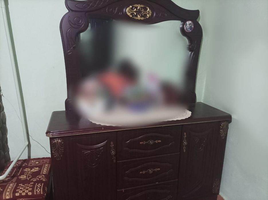 Mebel sotiladi komplekt