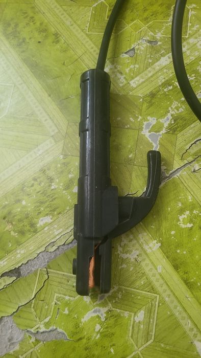 Продам сварочный