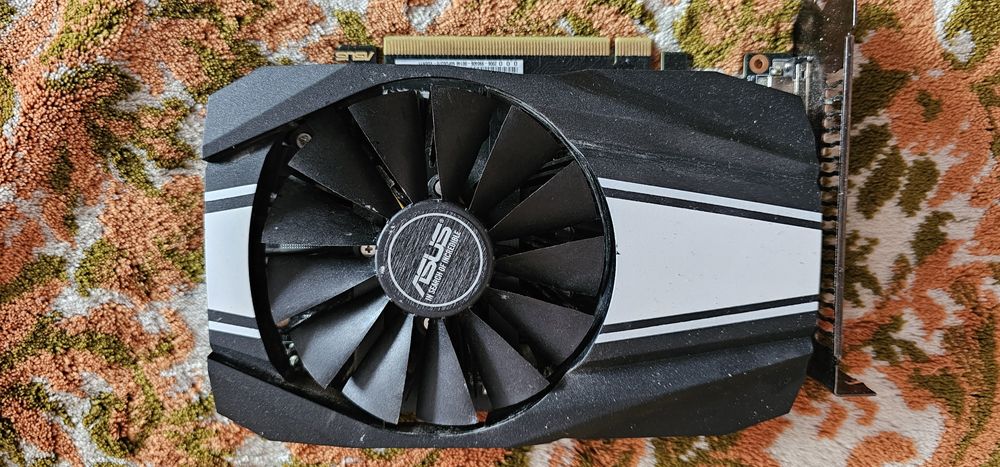 Placa  ASUS  GTX 1650 SUPER Phoenix 4GB GDDR6 128-bit la 370 ron