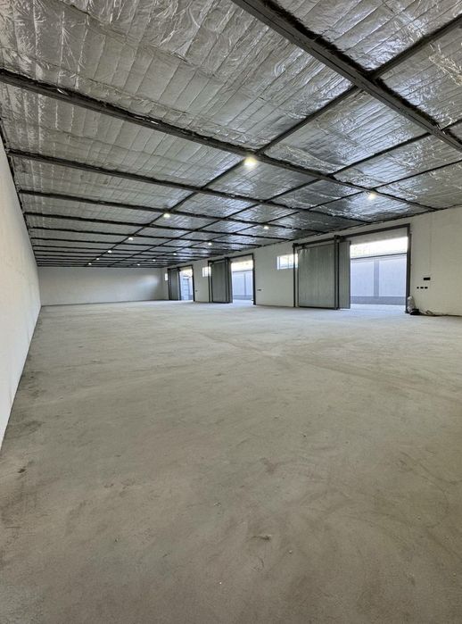 Продаётся 1 250 м² производственный цех.