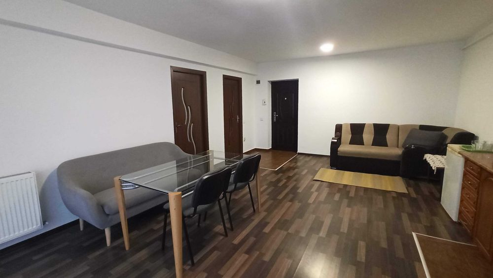 Dau în chirie apartament Florești