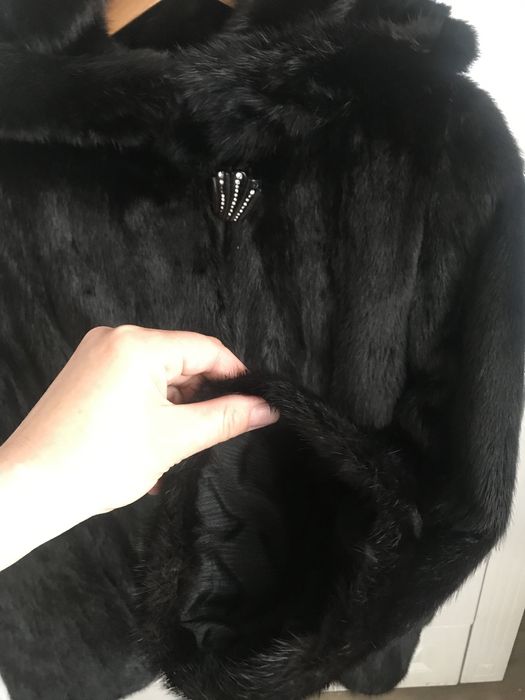 Продам шубу ,автоледи ,черная