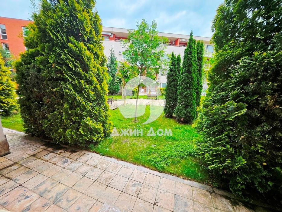 Продава се Двустаен апартамент в к.к. Слънчев бряг - 67 кв.м за 956 €/кв.м - Снимка #8