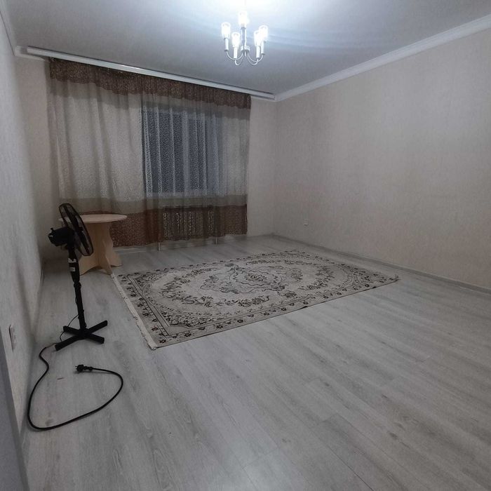 Сдам 2 комнатный квартиру Батыс 2