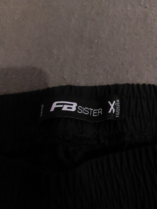 Дамски широки панталони