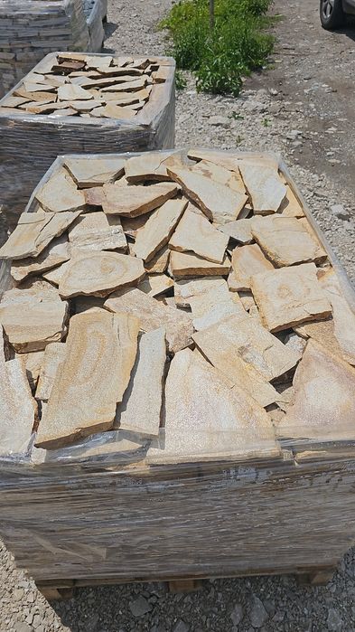 Piatra taiata  naturala