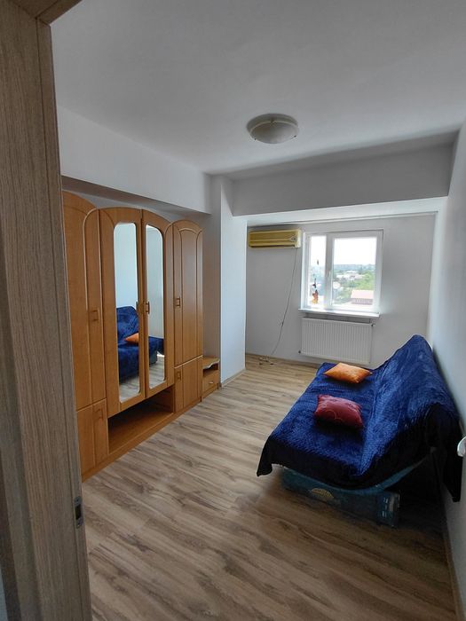 Direct Proprietar , Inchiriez Apartament 2 camere, Proaspat Renovat , centrala proprie,  Carrefour Colentina.