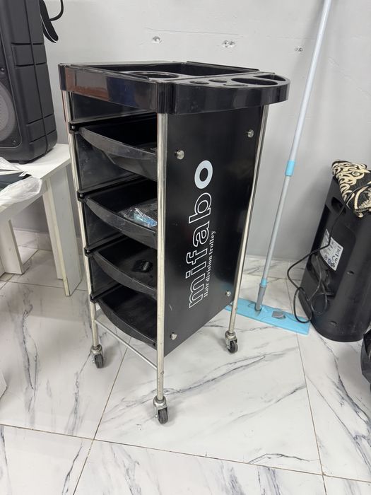 Продам помощник для парикмахерский