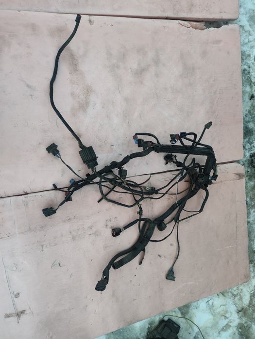 Пасат коса передние провода мотора