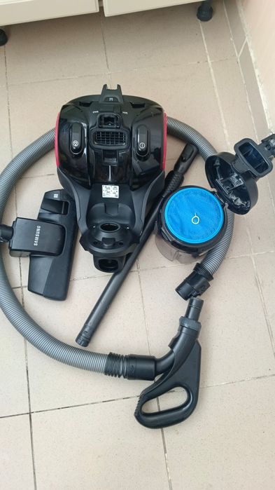 Пылесос Samsung Cyclone Force