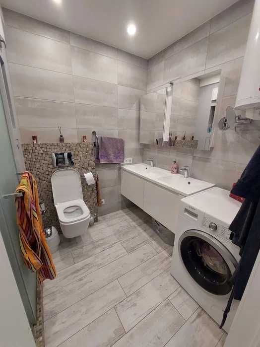 Дава се под наем Тристаен апартамент в Варна, Младост 2 - 100 кв.м за 450 € - Снимка #4