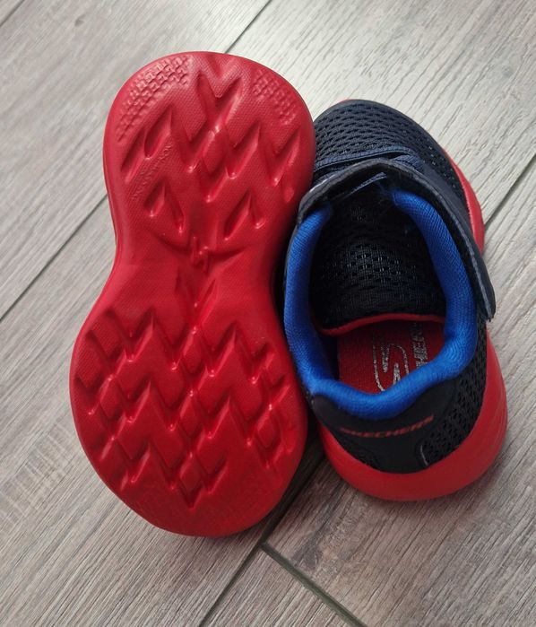 Pantofi copii Skechers,marimea 21