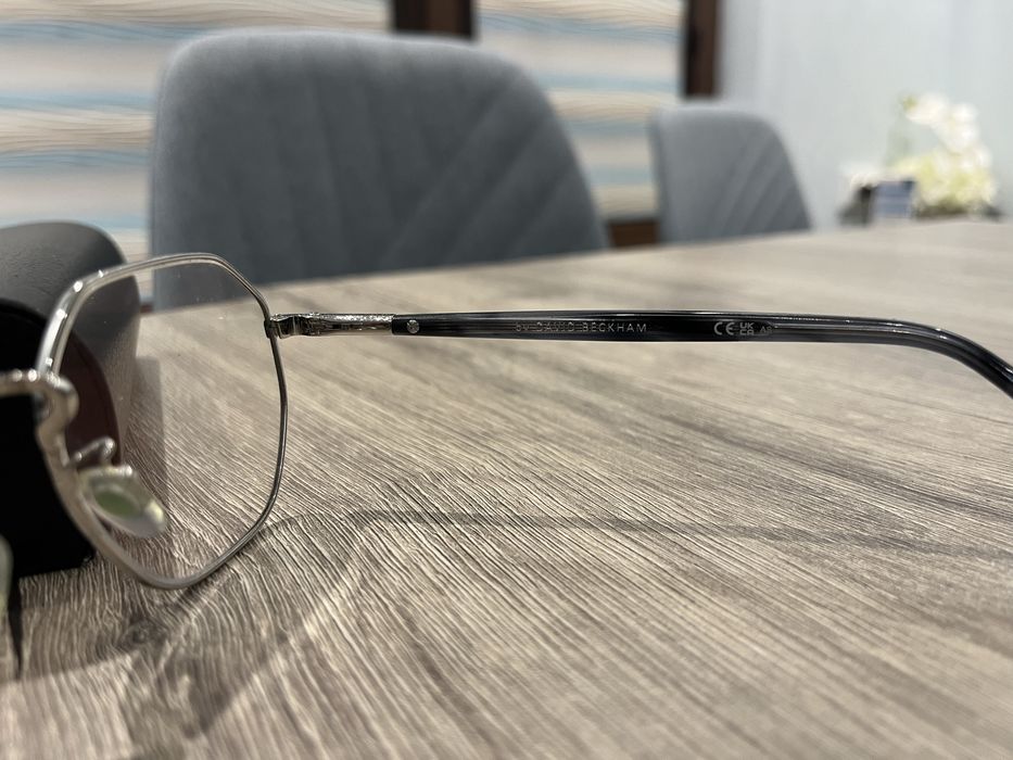 Очила David Beckham