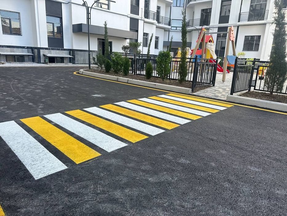 Razmetka yoʻl chiziqlarini chizish xizmati