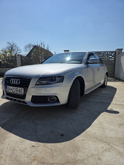 Vând Audi A4 B8 motor 2.0,143 cp S line