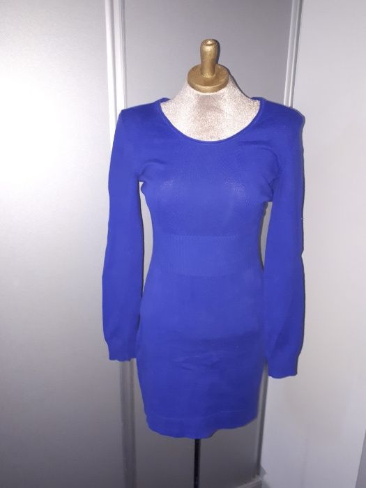 Платье MANGO б.у