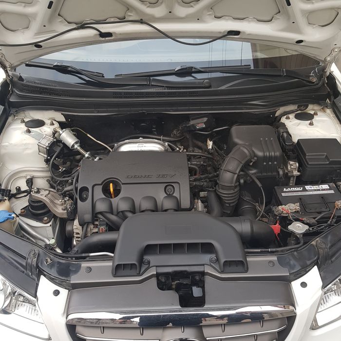 Hundai avante аванте 2008 йил юргани 175 000 км