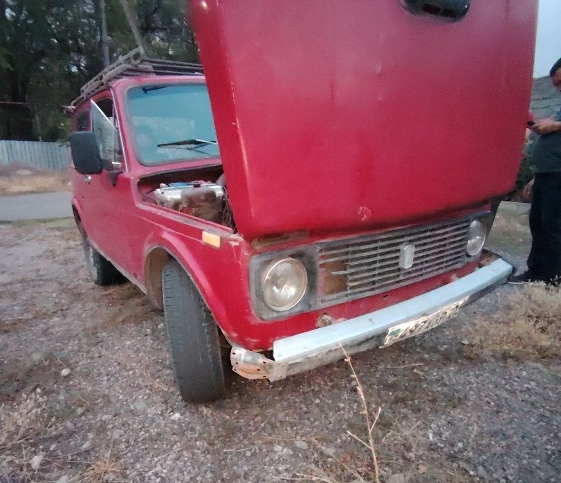 Продам Lada Ваз 2121 Нива