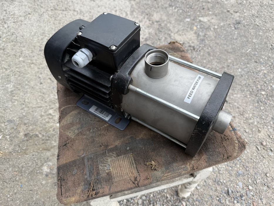 * Grundfos водяной насос оригинал в идеальном состоянии