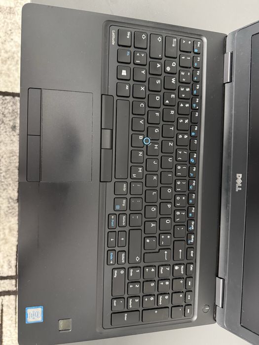 Vand Dell Latitude 5580 i5 gen 7 perfect functional
