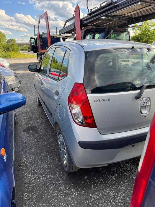 Hyundai i10 НА ЧАСТИ
